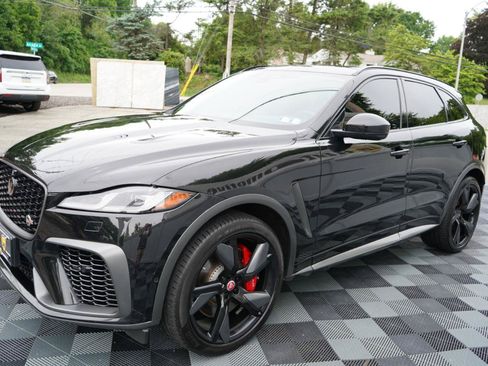 Used 2021 Jaguar F-PACE SVR AWD/4WD image 12