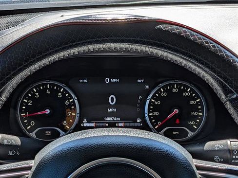Used 2015 Jeep Renegade Trailhawk AWD/4WD image 11