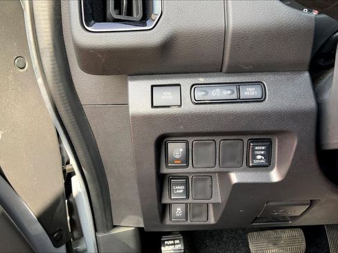Used 2025 Nissan Frontier Pro-X w/ Pro Convenience Package RWD image 36