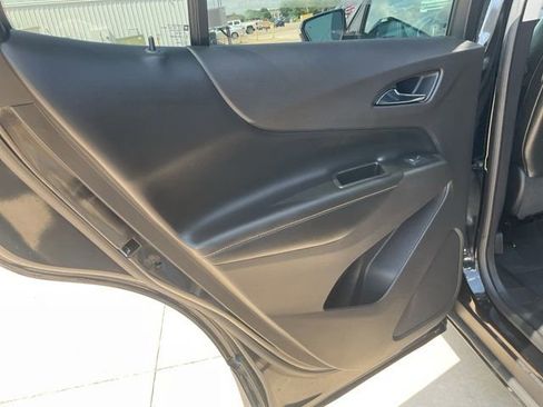 Used 2019 Chevrolet Equinox Premier FWD image 26
