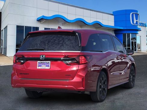 New 2026 Honda Odyssey Sport-L image 5