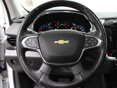 Used 2018 Chevrolet Traverse Premier AWD/4WD image 38