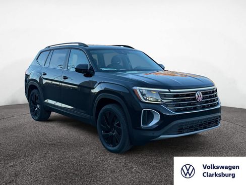 New 2026 Volkswagen Atlas SE image 7