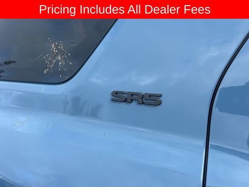 Used 2025 Toyota 4Runner SR5 AWD/4WD image 5