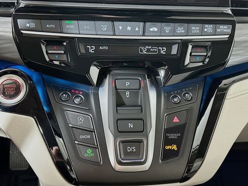 New 2026 Honda Odyssey Elite image 16