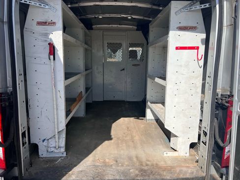 Used 2017 Ford Transit 150 Medium Roof w/Sliding Side Doo image 6