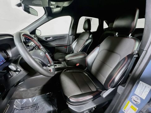 Used 2024 Ford Escape ST-Line AWD/4WD image 19
