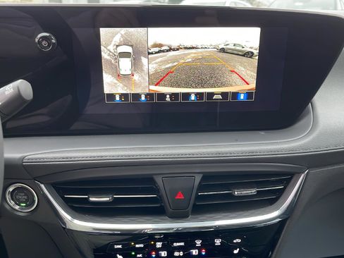 Used 2025 Buick Encore GX Avenir w/ Avenir Technology Package image 21