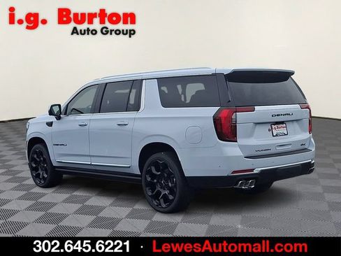 New 2026 GMC Yukon XL Denali w/ Denali Reserve Package AWD/4WD image 3