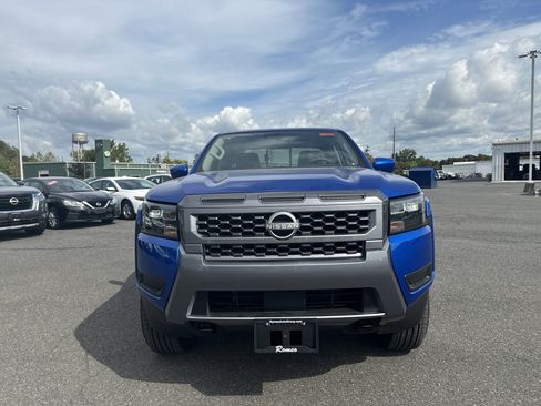 New 2026 Nissan Frontier SV w/ SV Convenience Package image 2