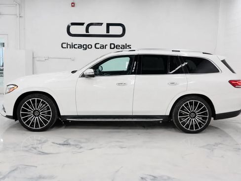 Used 2017 Mercedes-Benz GLS 450 4MATIC w/ Premium Package image 4