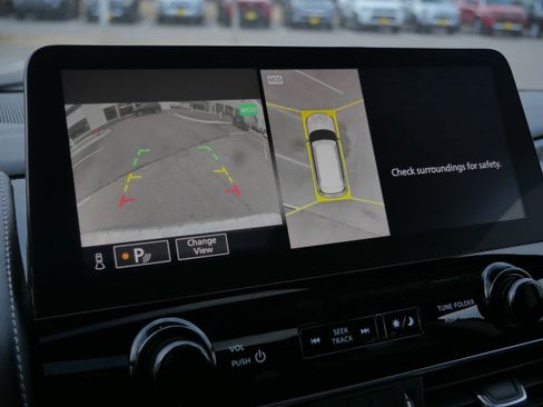 Used 2024 INFINITI QX80 Luxe image 31