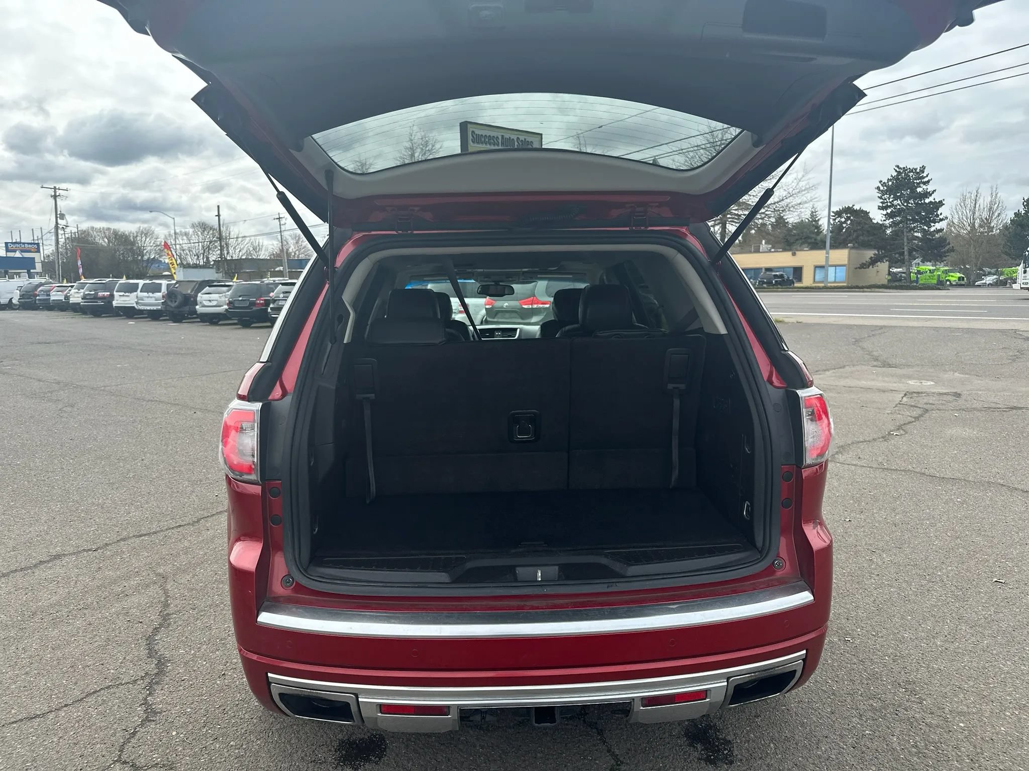 Used 2013 GMC Acadia Denali AWD/4WD image 12