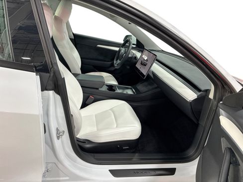 Certified 2023 Tesla Model 3 Standard Range RWD image 13