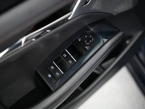 Used 2020 MAZDA MAZDA3 AWD Hatchback w/ Premium Pkg image 40