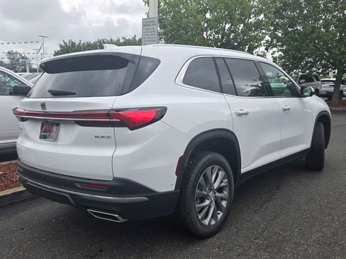 New 2026 Buick Enclave Preferred w/ Super Cruise Package FWD image 4