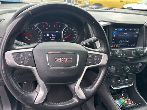 Used 2020 GMC Terrain SLE w/ Driver Convenience Package image 19
