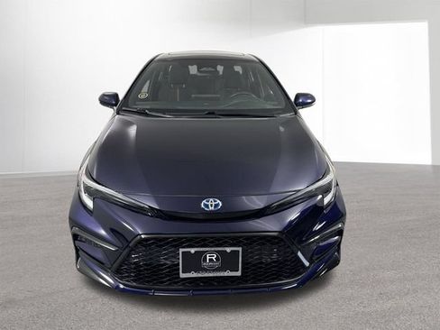 Used 2024 Toyota Corolla SE w/ SE Package AWD/4WD image 25