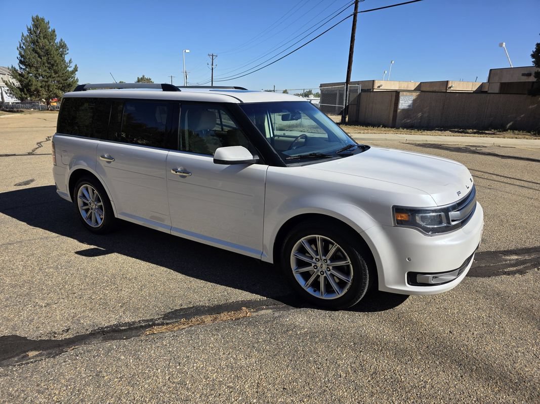 Used 2014 Ford Flex Limited w/ Equipment Group 301A AWD/4WD image 10