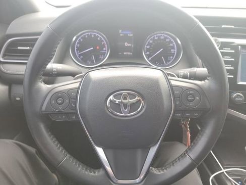 Used 2019 Toyota Camry SE image 20
