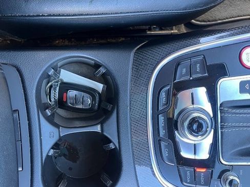 Used 2014 Audi SQ5 Prestige image 48