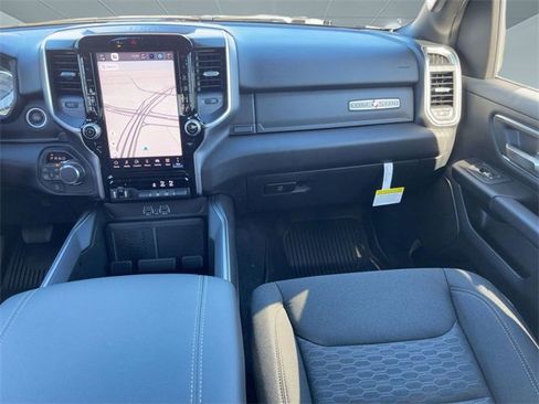 New 2026 RAM 1500 4x4 Crew Cab image 25