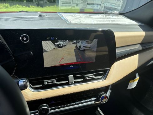 New 2026 Chevrolet Equinox ACTIV w/ Convenience Package III image 27