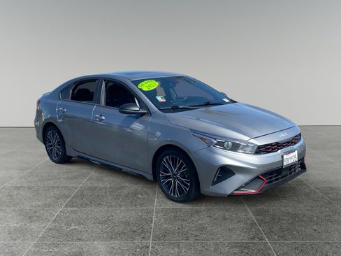 Used 2023 Kia Forte GT-Line w/ GT-Line Premium Package image 7