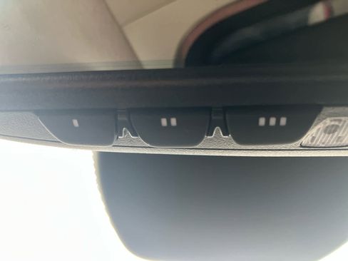 Used 2020 Lexus LS 500 w/ Interior Upgrade Package image 26