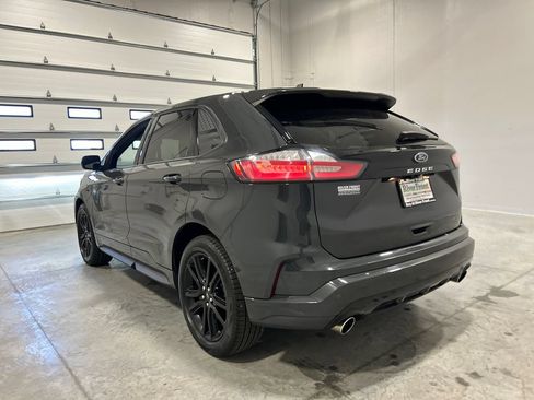 Used 2021 Ford Edge ST-Line AWD/4WD image 8