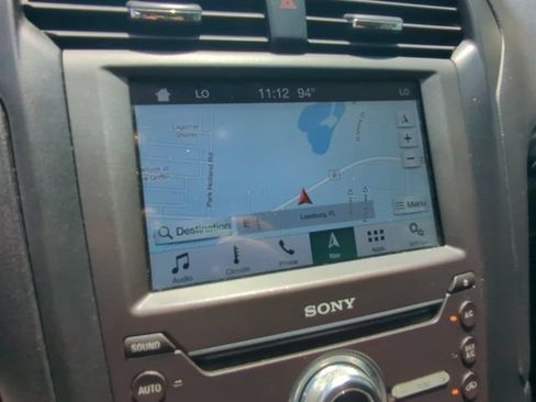 Used 2017 Ford Fusion Titanium FWD image 22