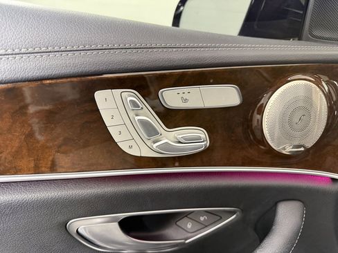 Used 2022 Mercedes-Benz E 450 4MATIC Sedan image 26