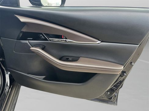 Used 2023 MAZDA CX-30 AWD 2.5 S w/ Premium Package image 13