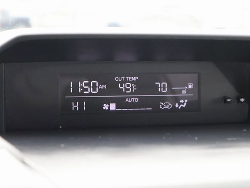 Used 2022 Subaru Crosstrek 2.0i Premium w/ Popular Package #4 image 32