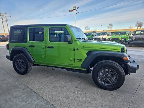 New 2026 Jeep Wrangler Unlimited Sport AWD/4WD image 11