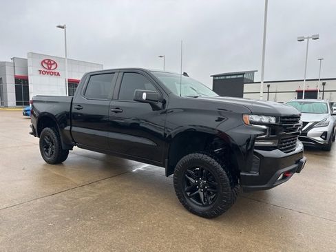 Used 2022 Chevrolet Silverado 1500 LT Trail Boss w/ Safety Package image 2