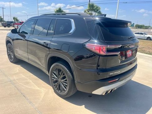 Used 2024 GMC Acadia Elevation w/ Luxury Package FWD image 4