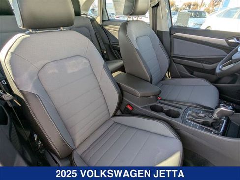 New 2025 Volkswagen Jetta SE image 21