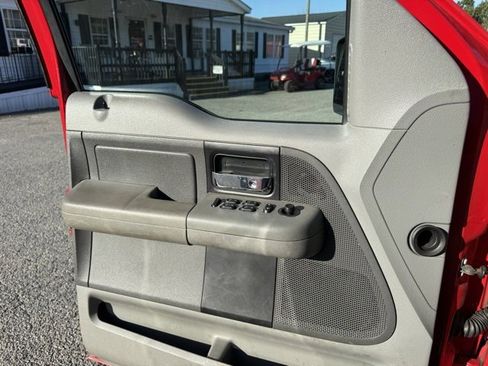Used 2006 Ford F150 XLT image 6