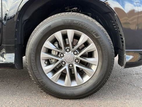Used 2016 Lexus GX 460 Luxury AWD/4WD image 6