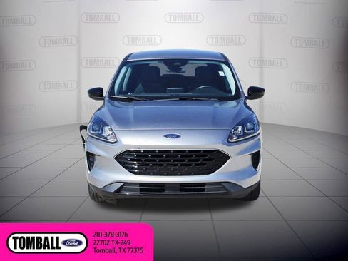 Used 2022 Ford Escape SE w/ SE Sport Appearance Package image 2