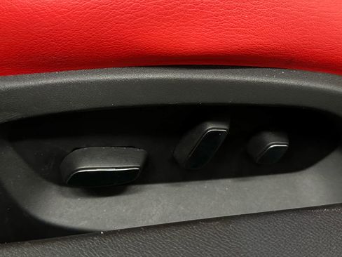 Used 2017 Chevrolet Corvette Z06 image 11