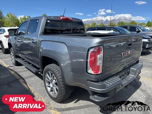 Used 2022 GMC Canyon Denali image 8