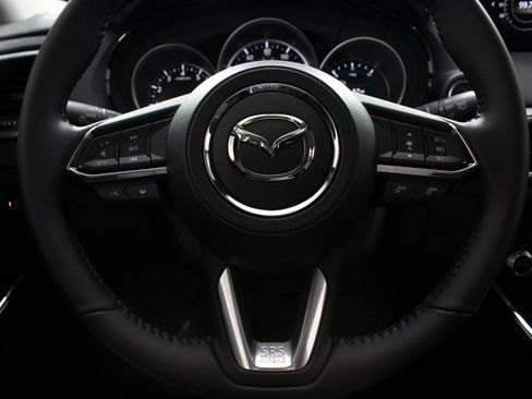 Used 2023 MAZDA CX-9 Touring Plus image 18