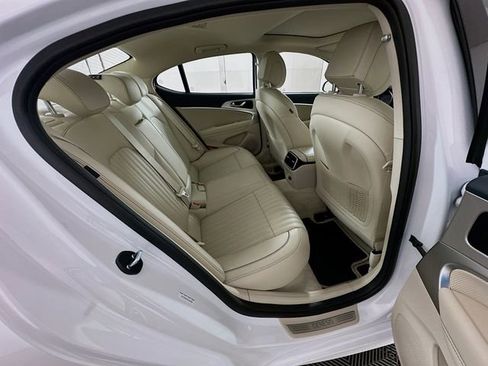 Certified 2026 Genesis G70 2.5T Prestige image 28