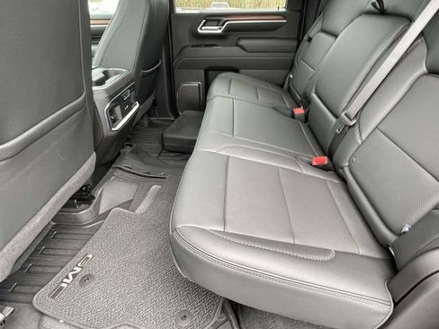Certified 2025 GMC Sierra 3500 Denali w/ Denali Reserve Package AWD/4WD image 11