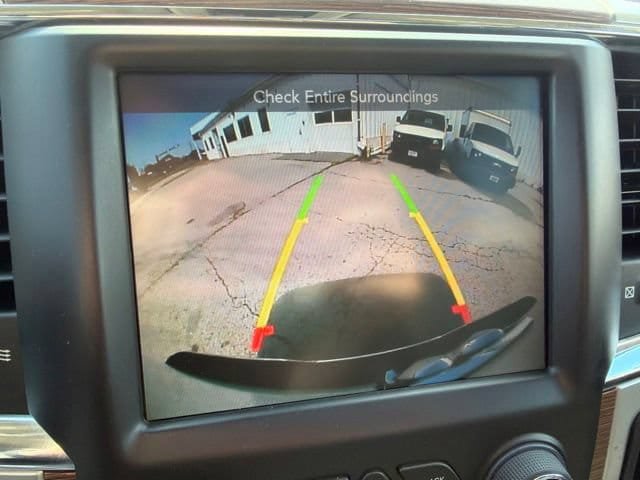 Used 2016 RAM 1500 Laramie w/ Convenience Group AWD/4WD image 16