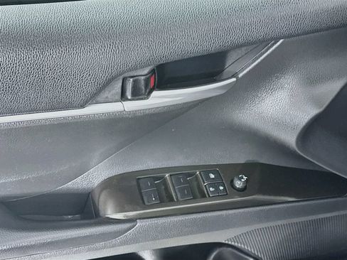 Used 2021 Toyota Camry SE FWD image 24