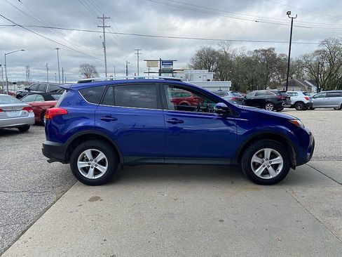 Used 2014 Toyota RAV4 XLE image 5