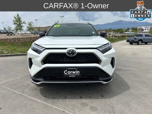 Used 2025 Toyota RAV4 XSE AWD/4WD image 2